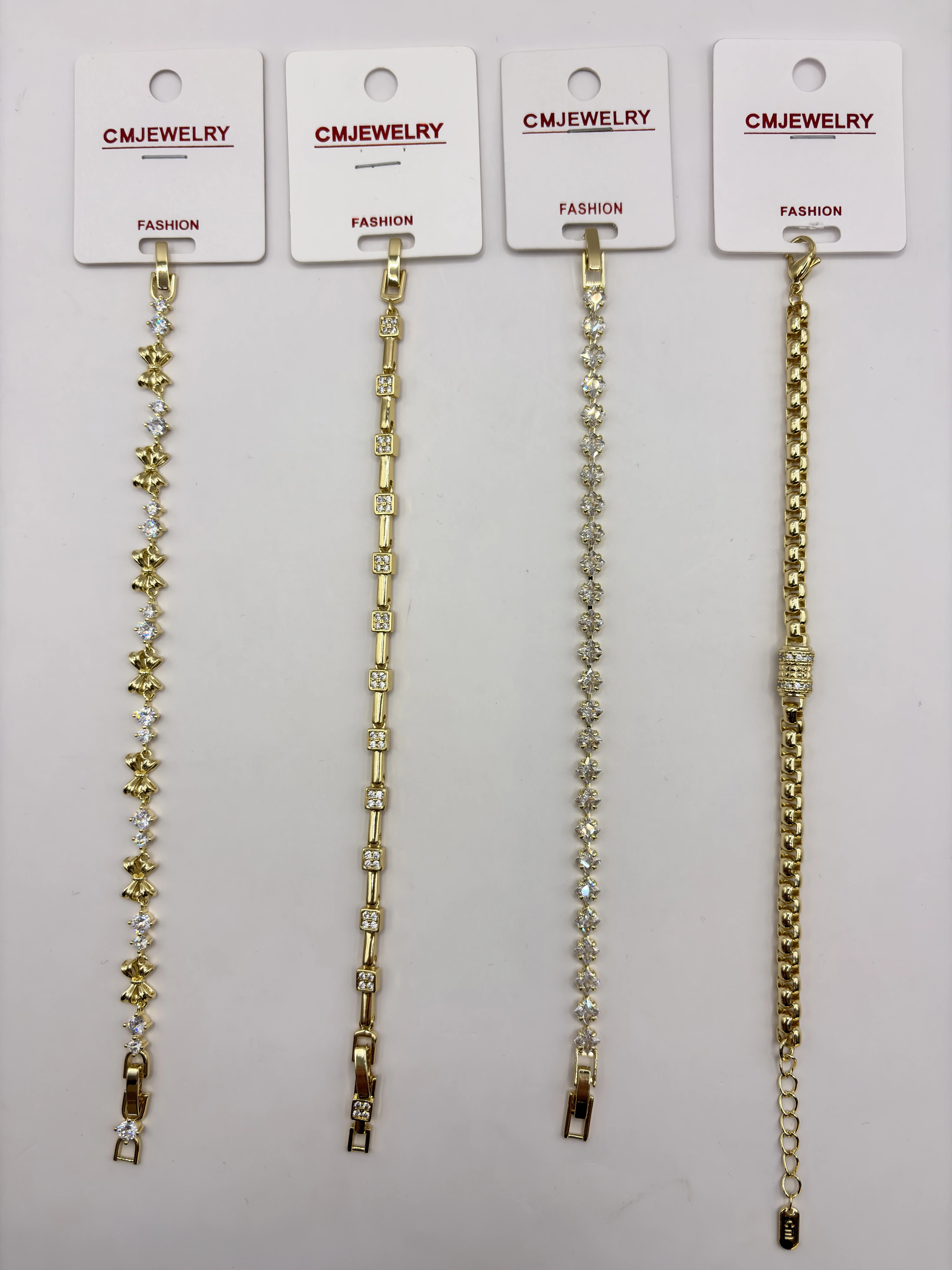 CM JEWELRY 14K Bileklik 69