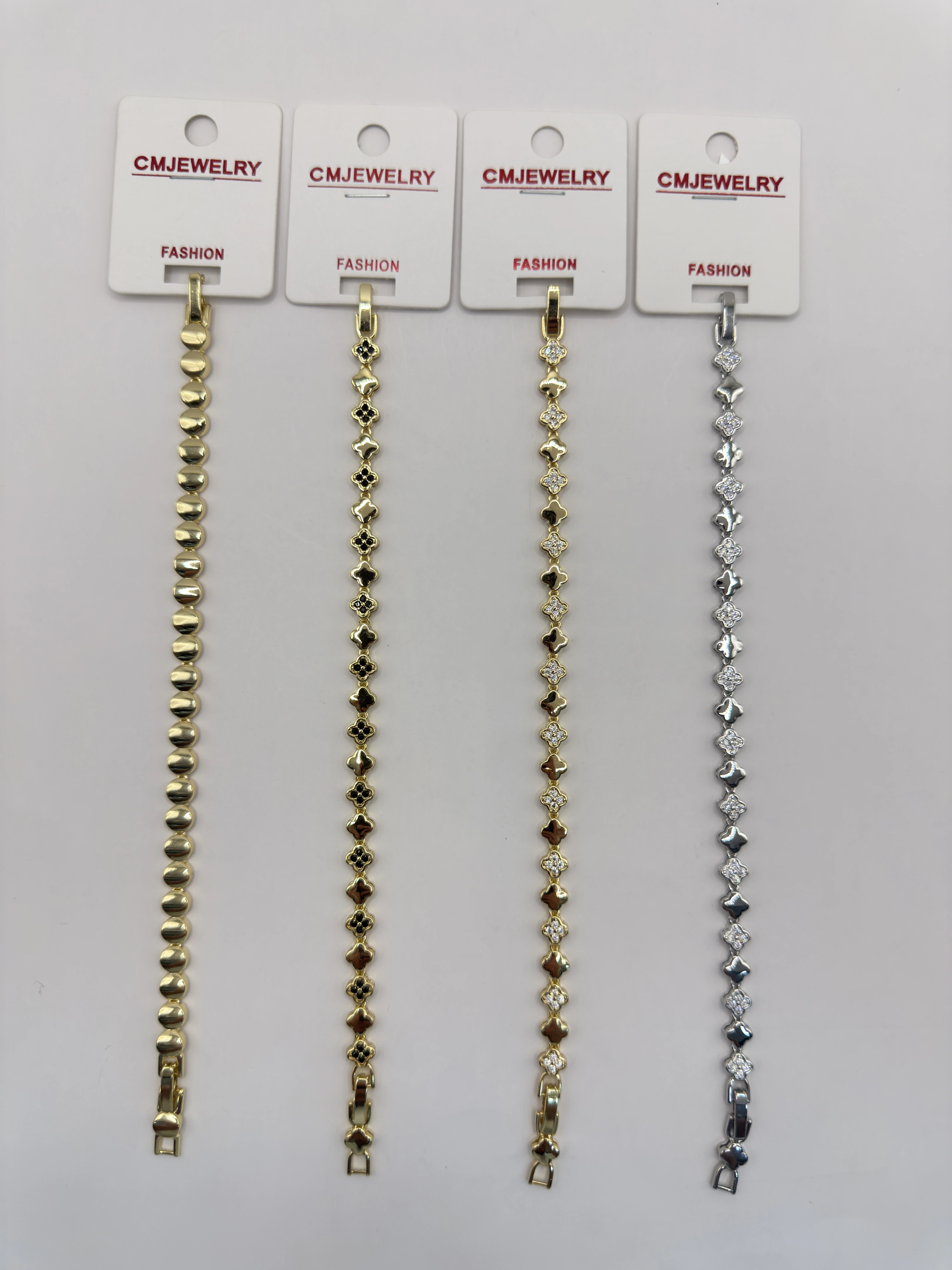 CM JEWELRY 14K Bileklik 81
