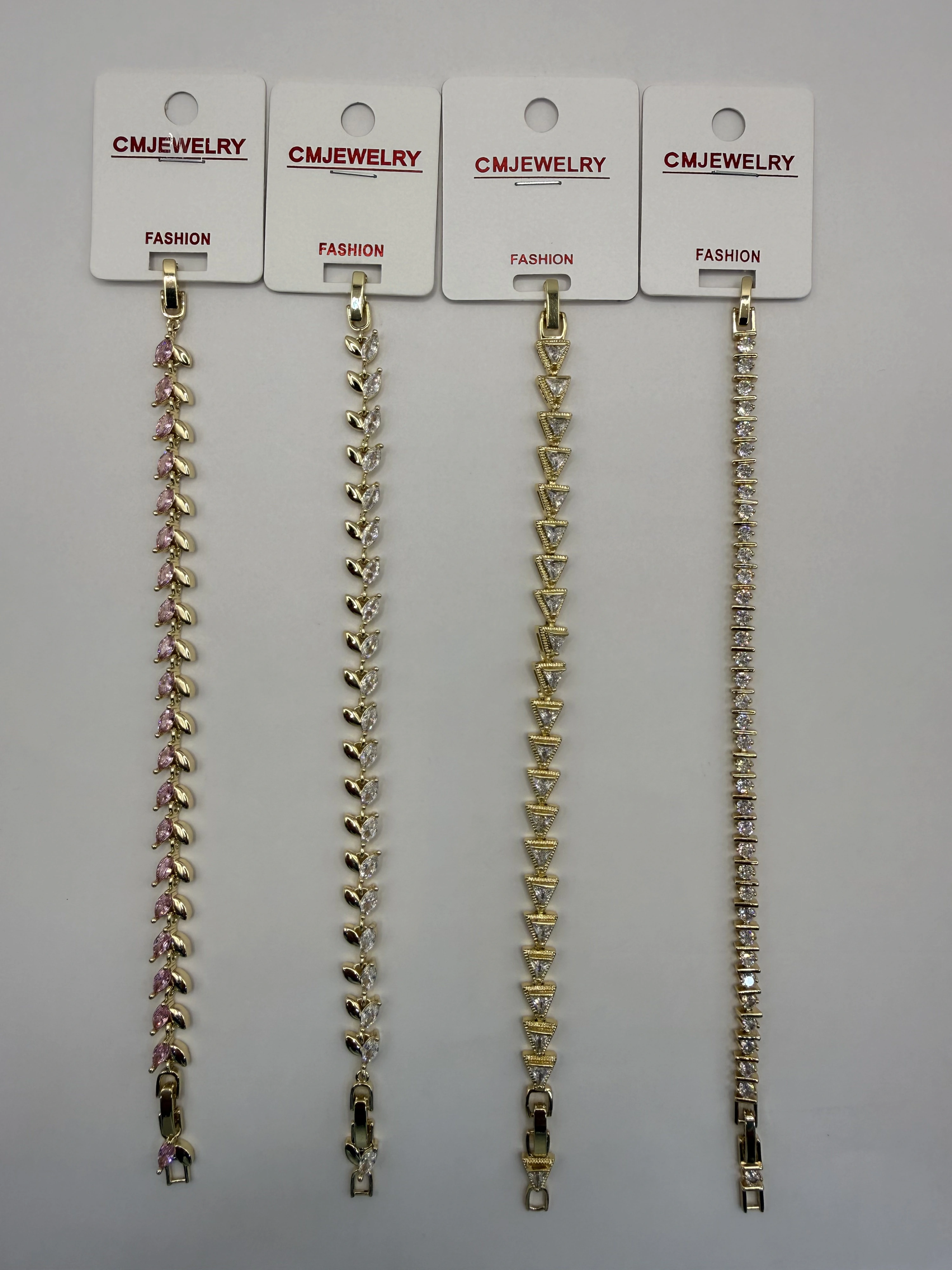 CM JEWELRY 14K Bileklik 82