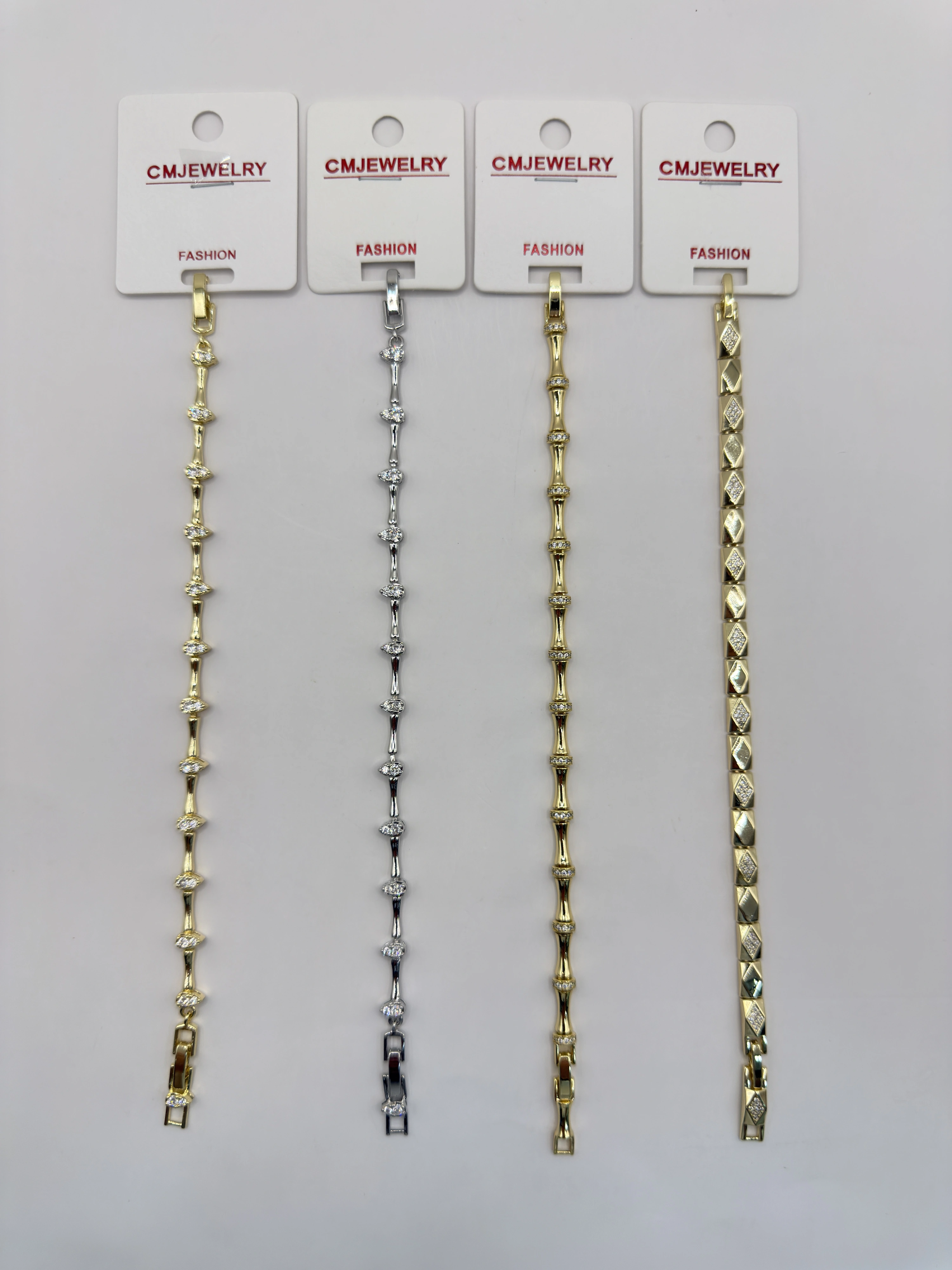 CM JEWELRY 14K Bileklik 83
