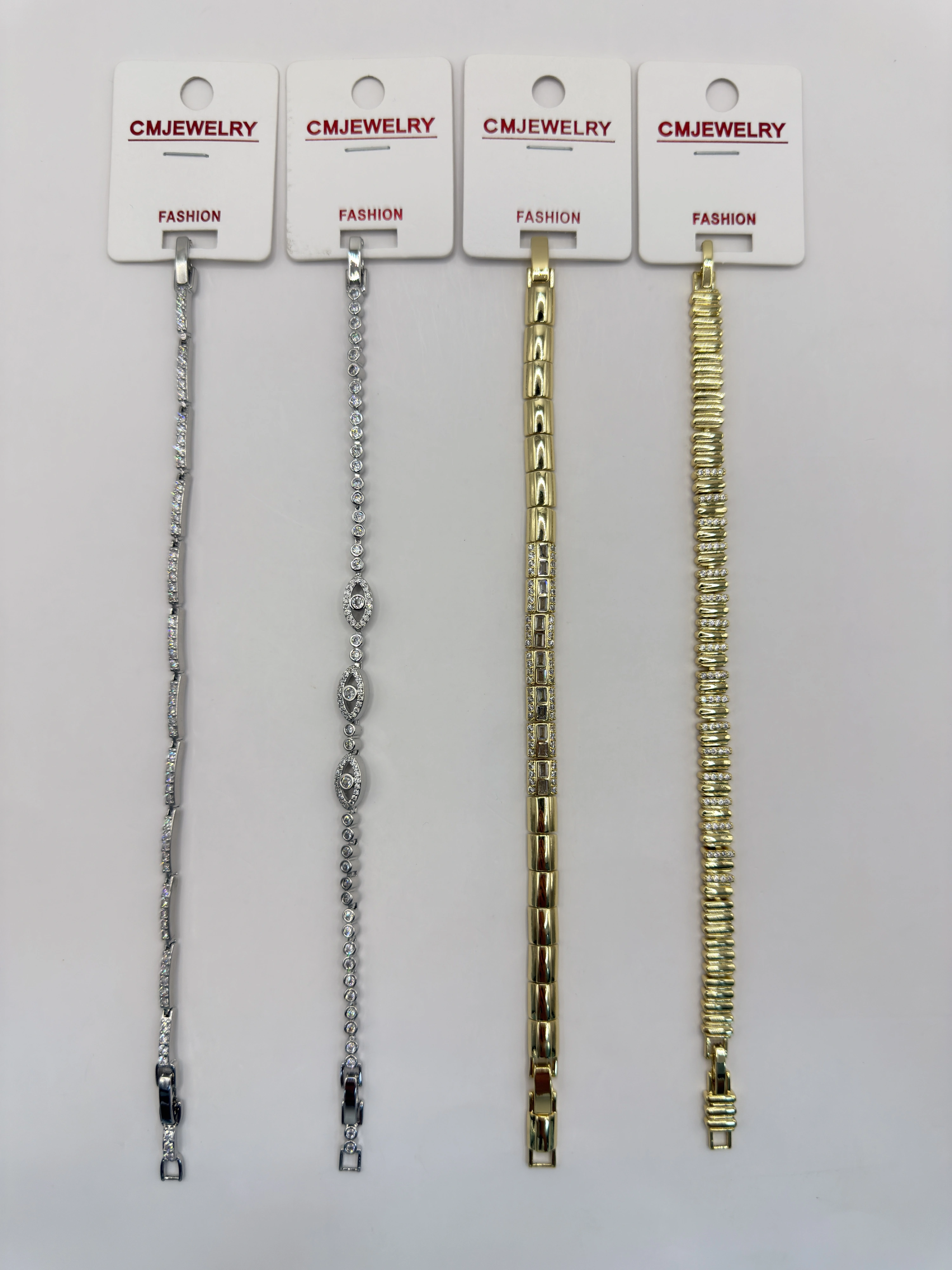 CM JEWELRY 14K Bileklik 96