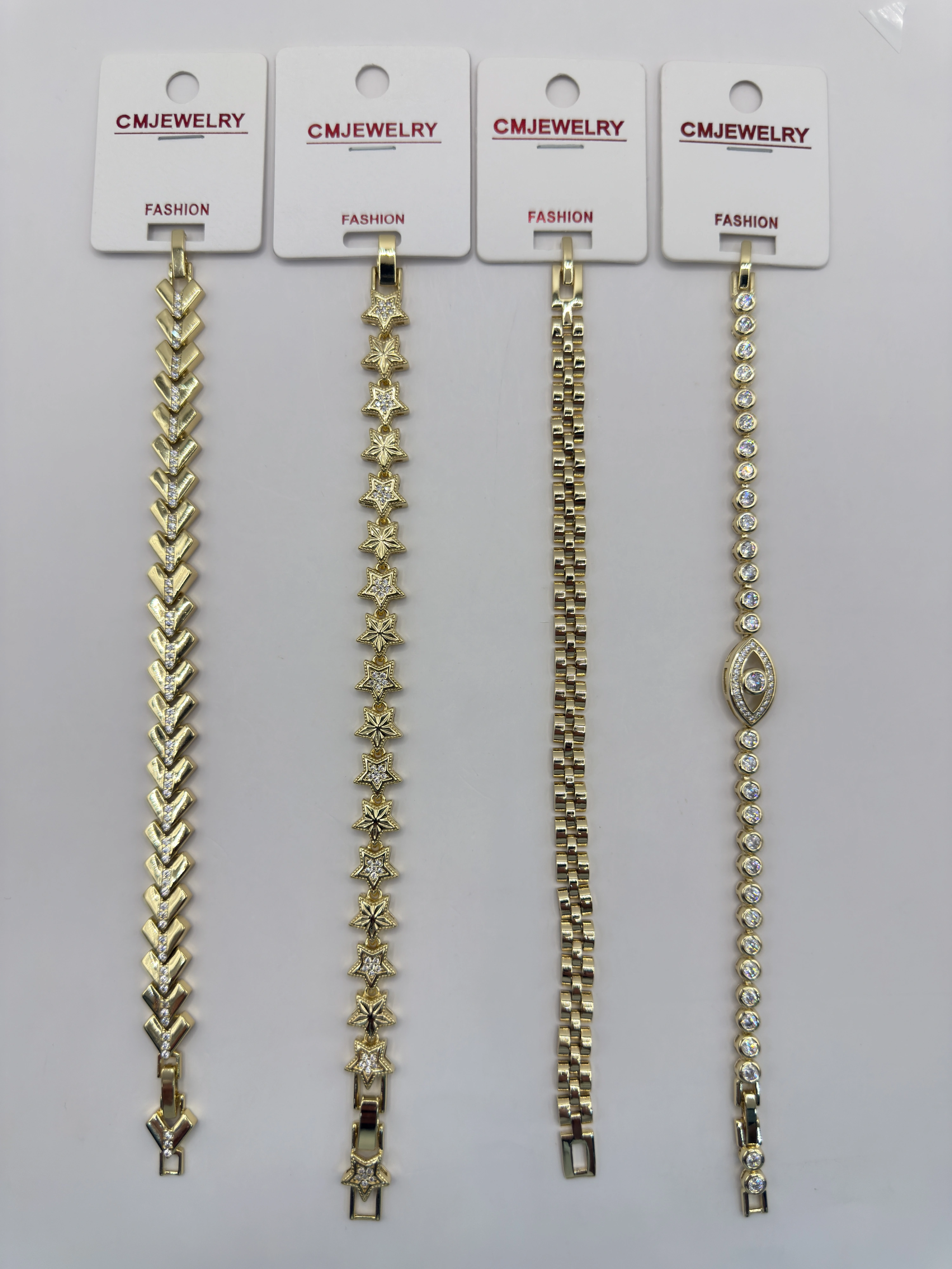 CM JEWELRY 14K Bileklik 108