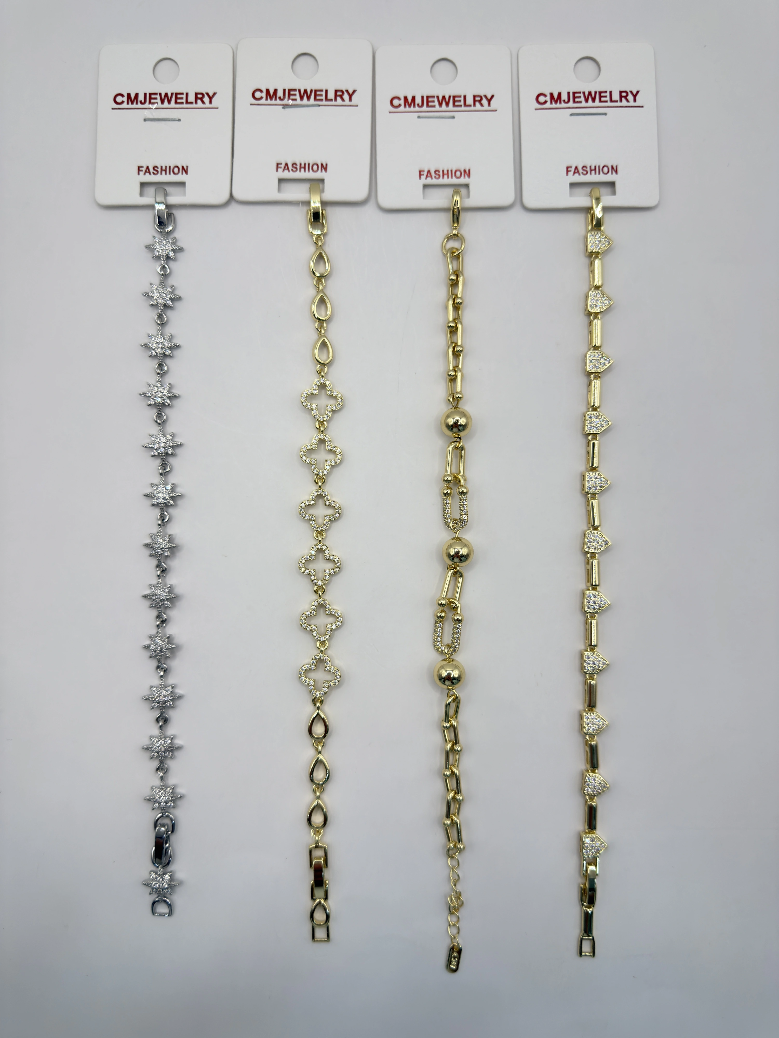 CM JEWELRY 14K Bileklik 134
