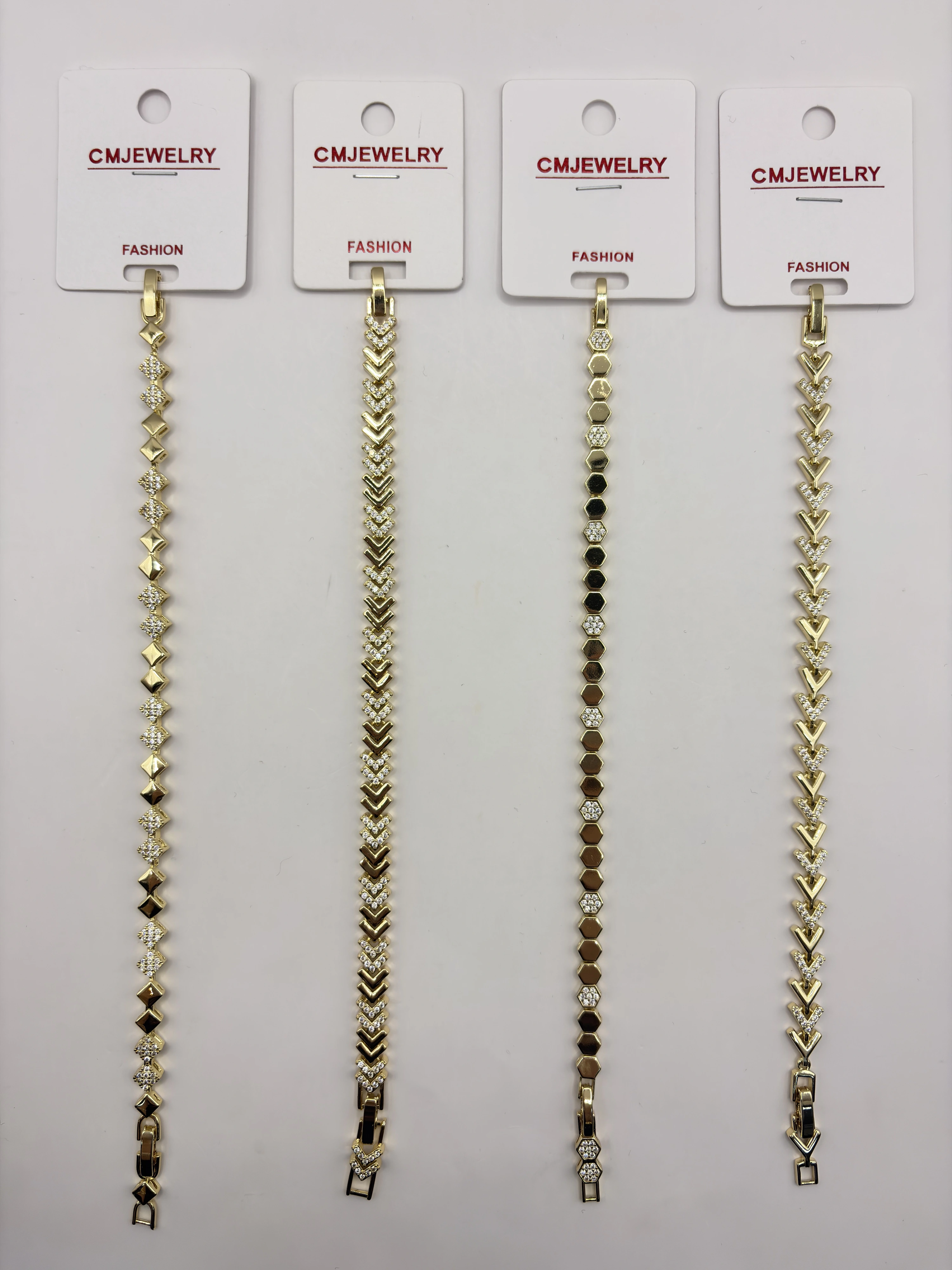 CM JEWELRY 14K Bileklik 145