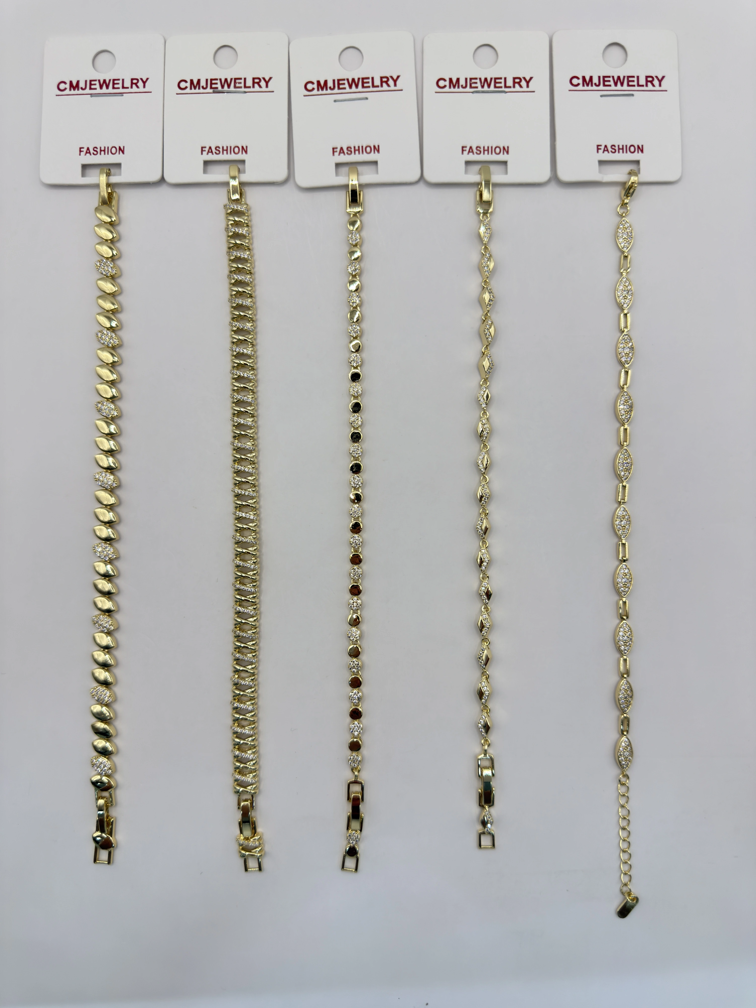CM JEWELRY 14K Bileklik 172