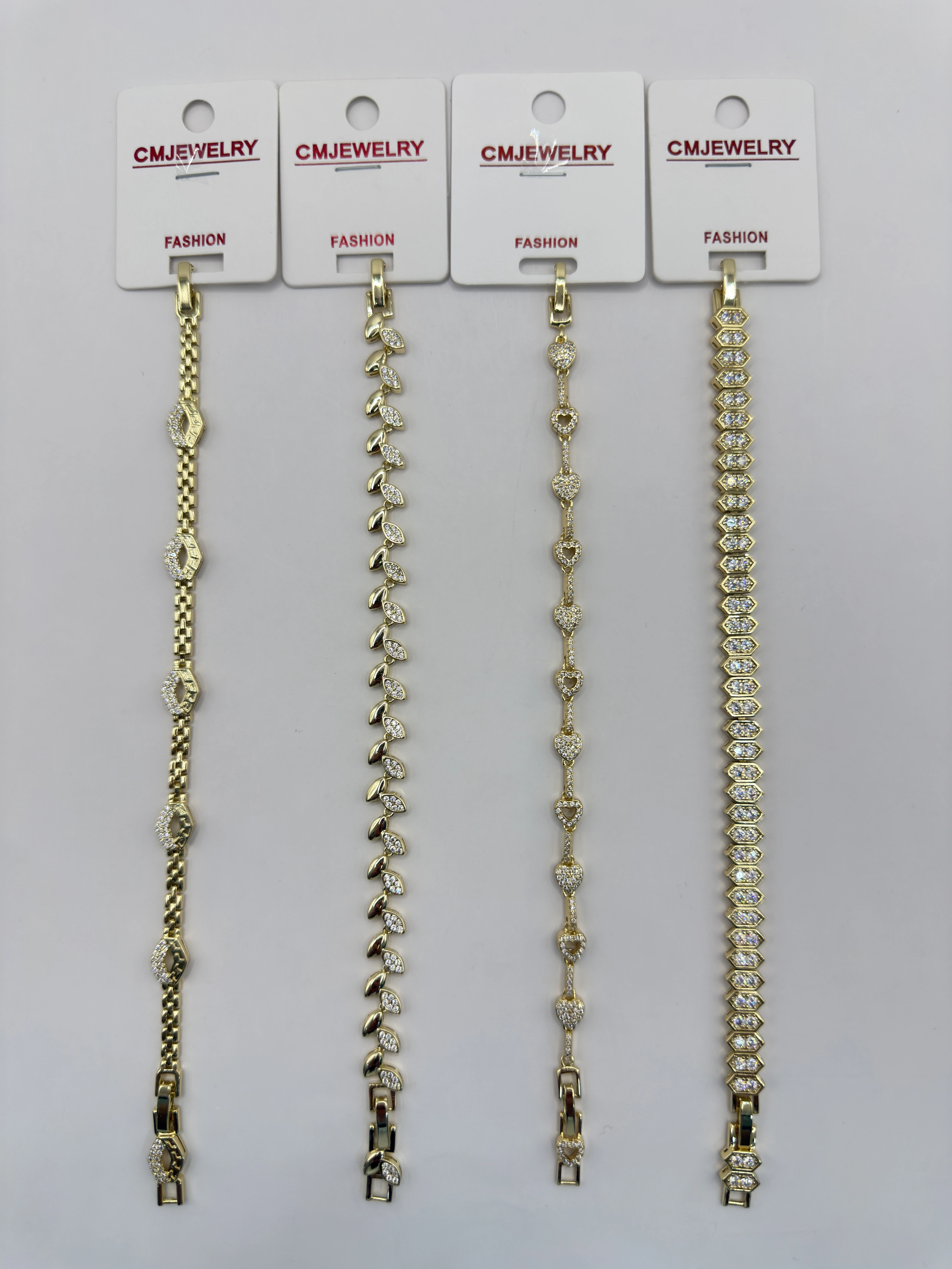 CM JEWELRY 14K Bileklik 207