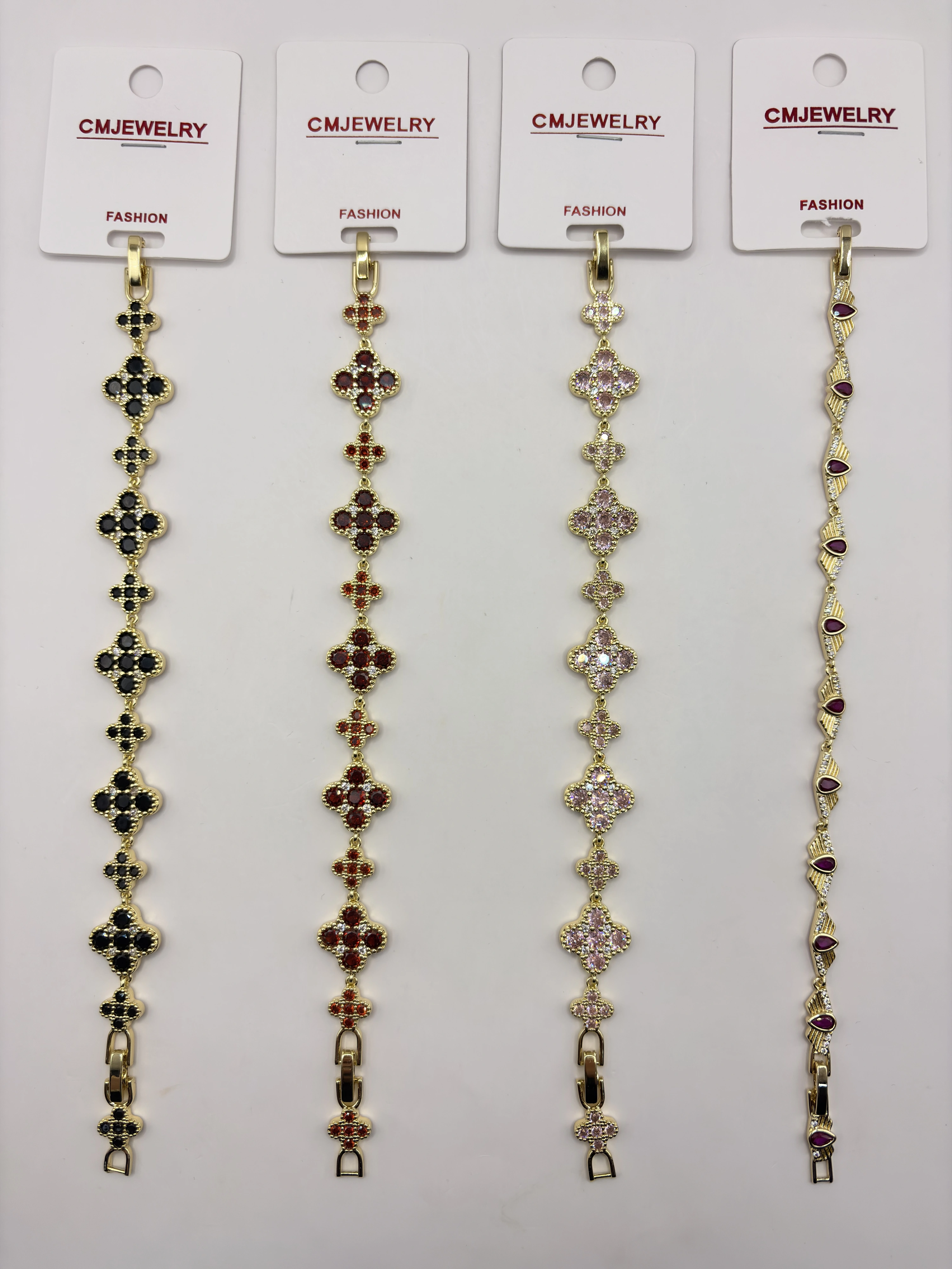 CM JEWELRY 14K Bileklik 211
