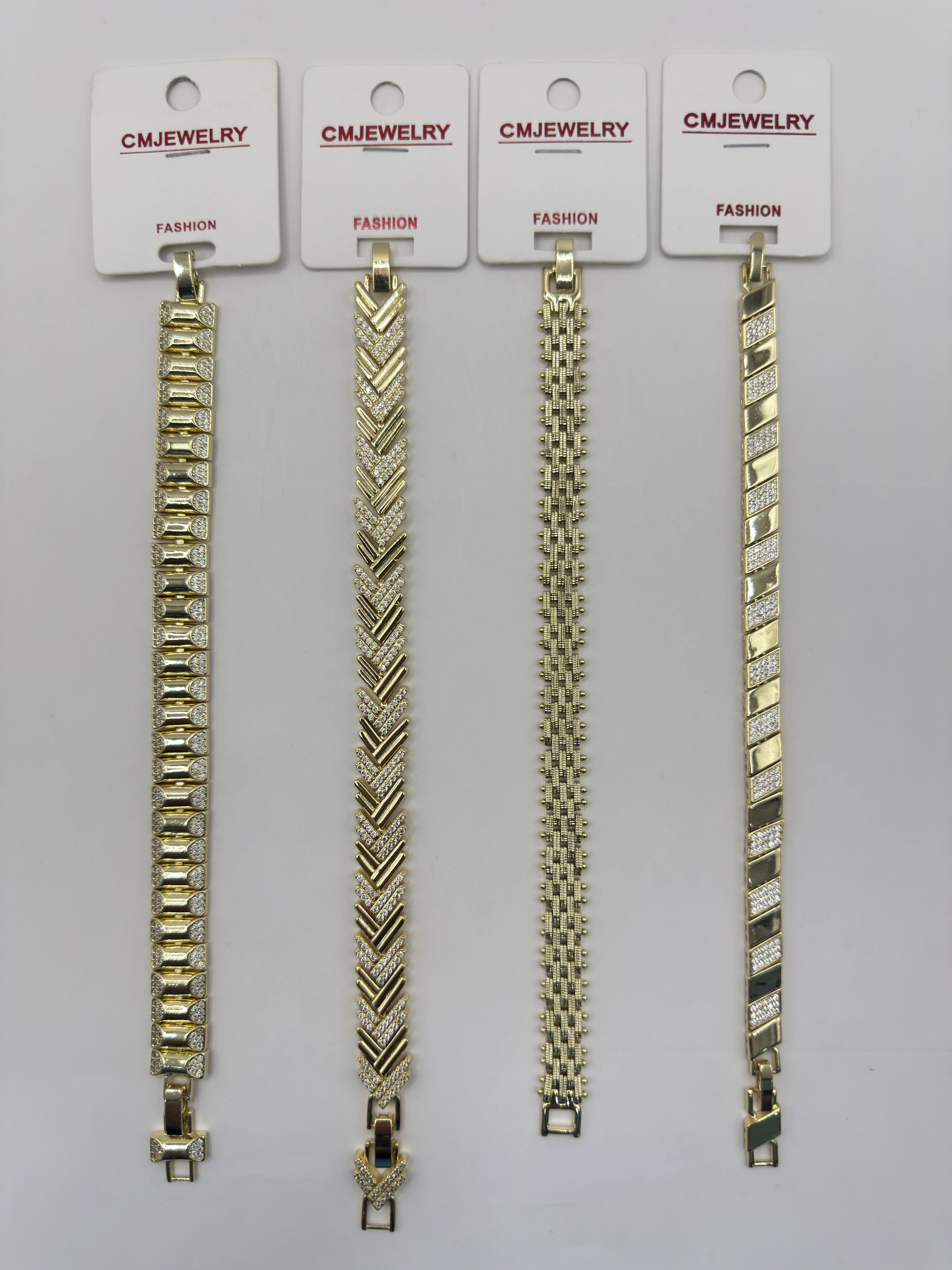 CM JEWELRY 14K Bileklik 216