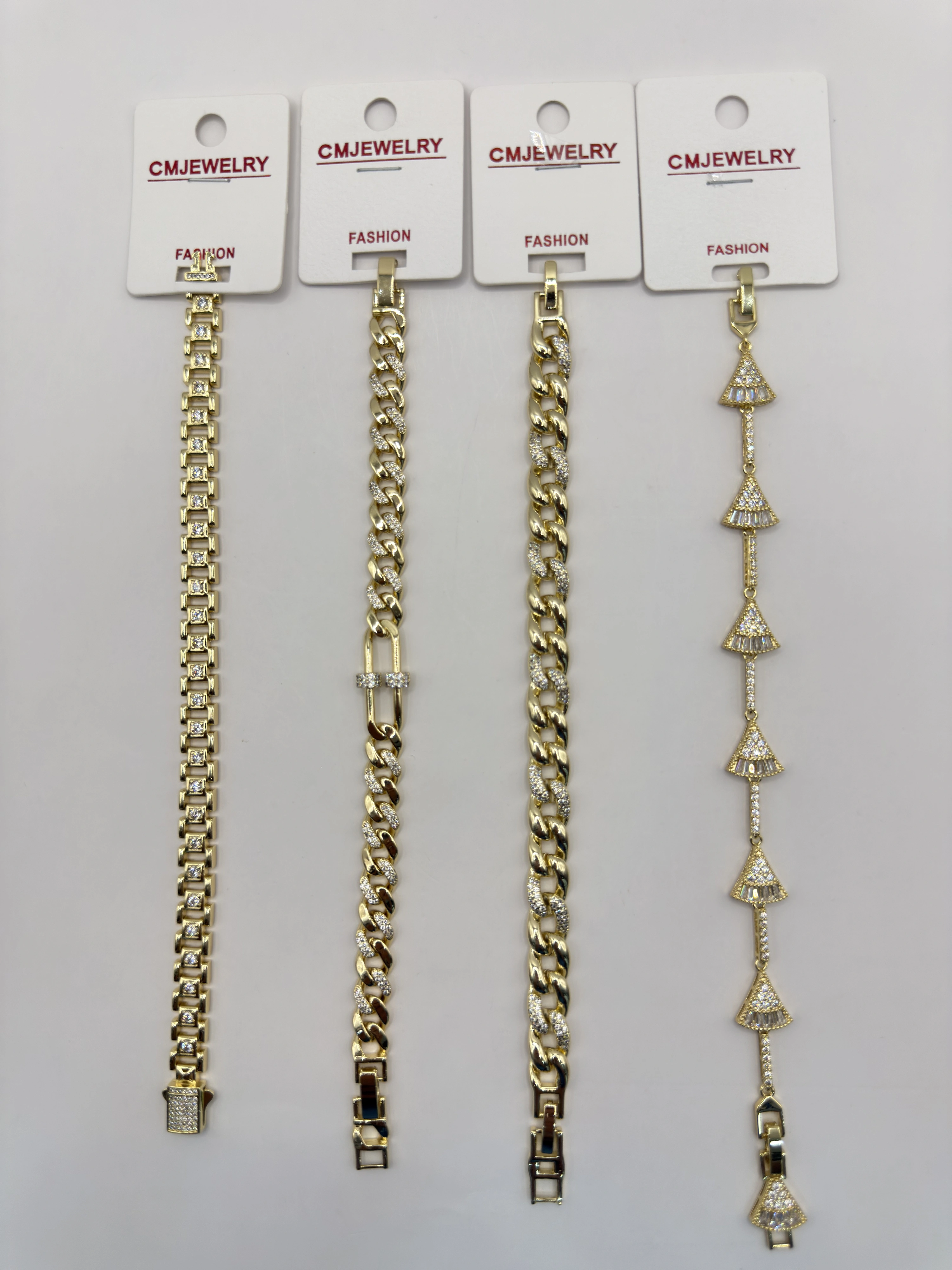 CM JEWELRY 14K Bileklik 219